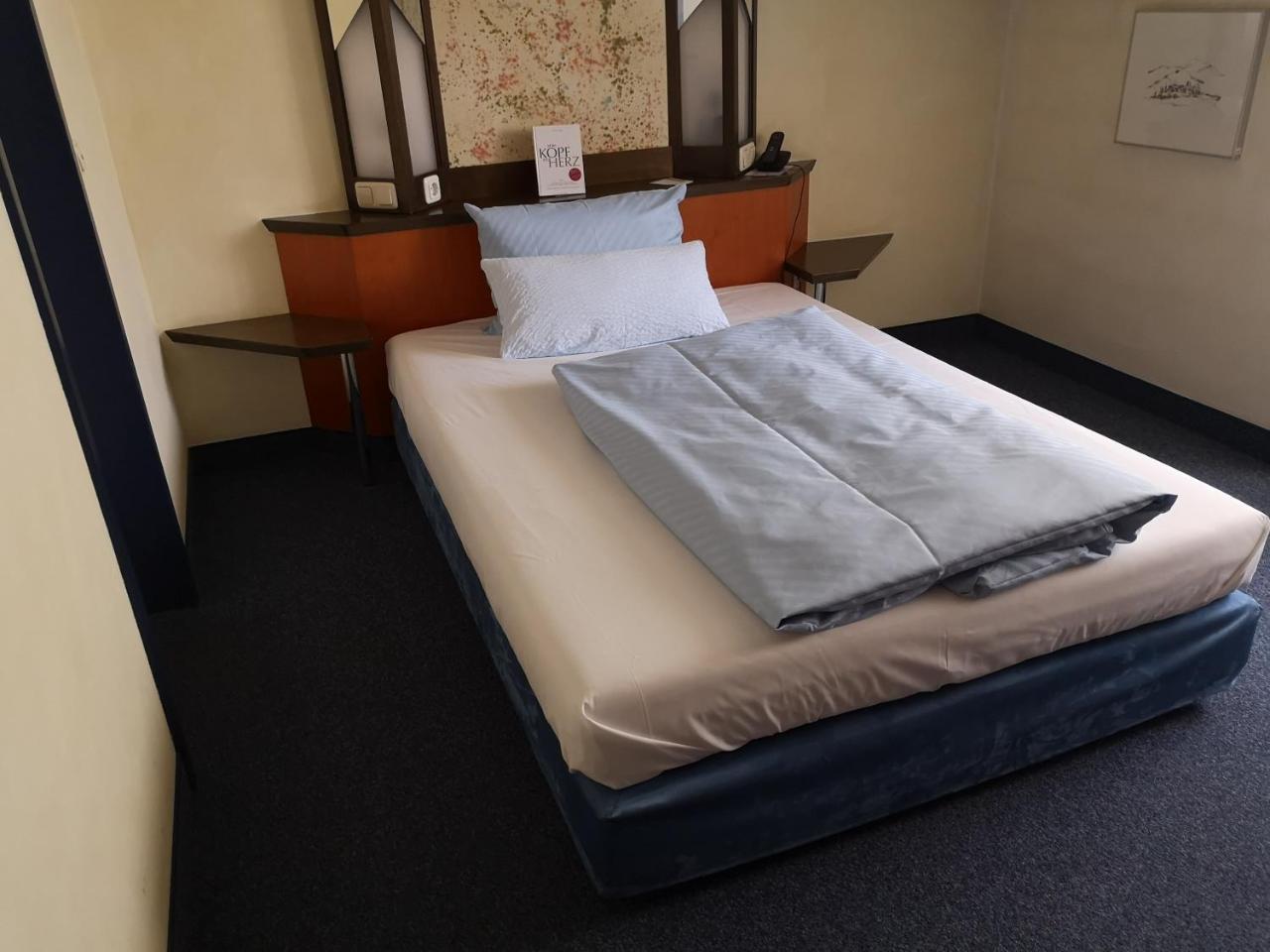 Main Hotel Eckert 3 Margetshöchheim Dış mekan fotoğraf