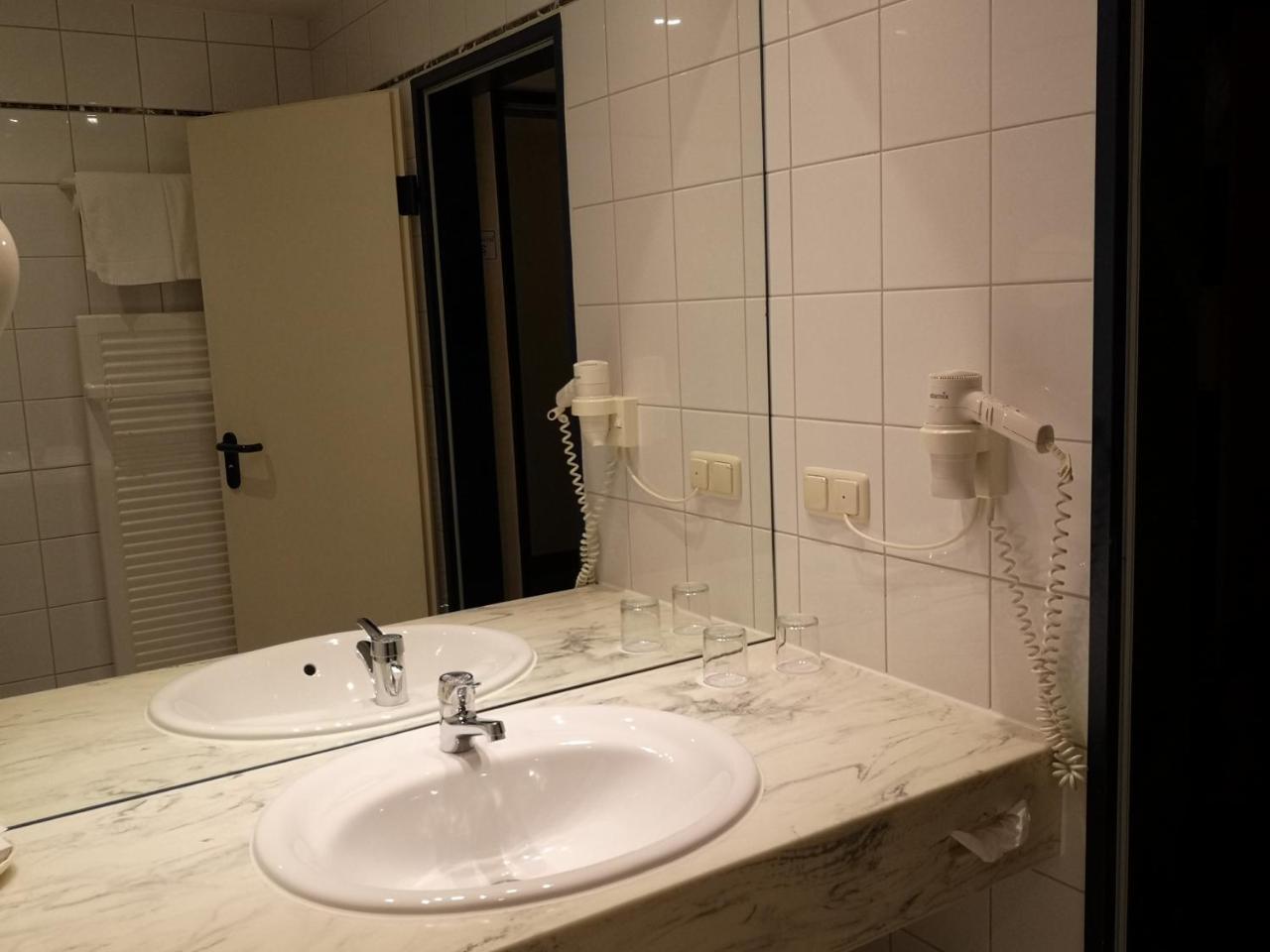 Main Hotel Eckert 3 Margetshöchheim Dış mekan fotoğraf